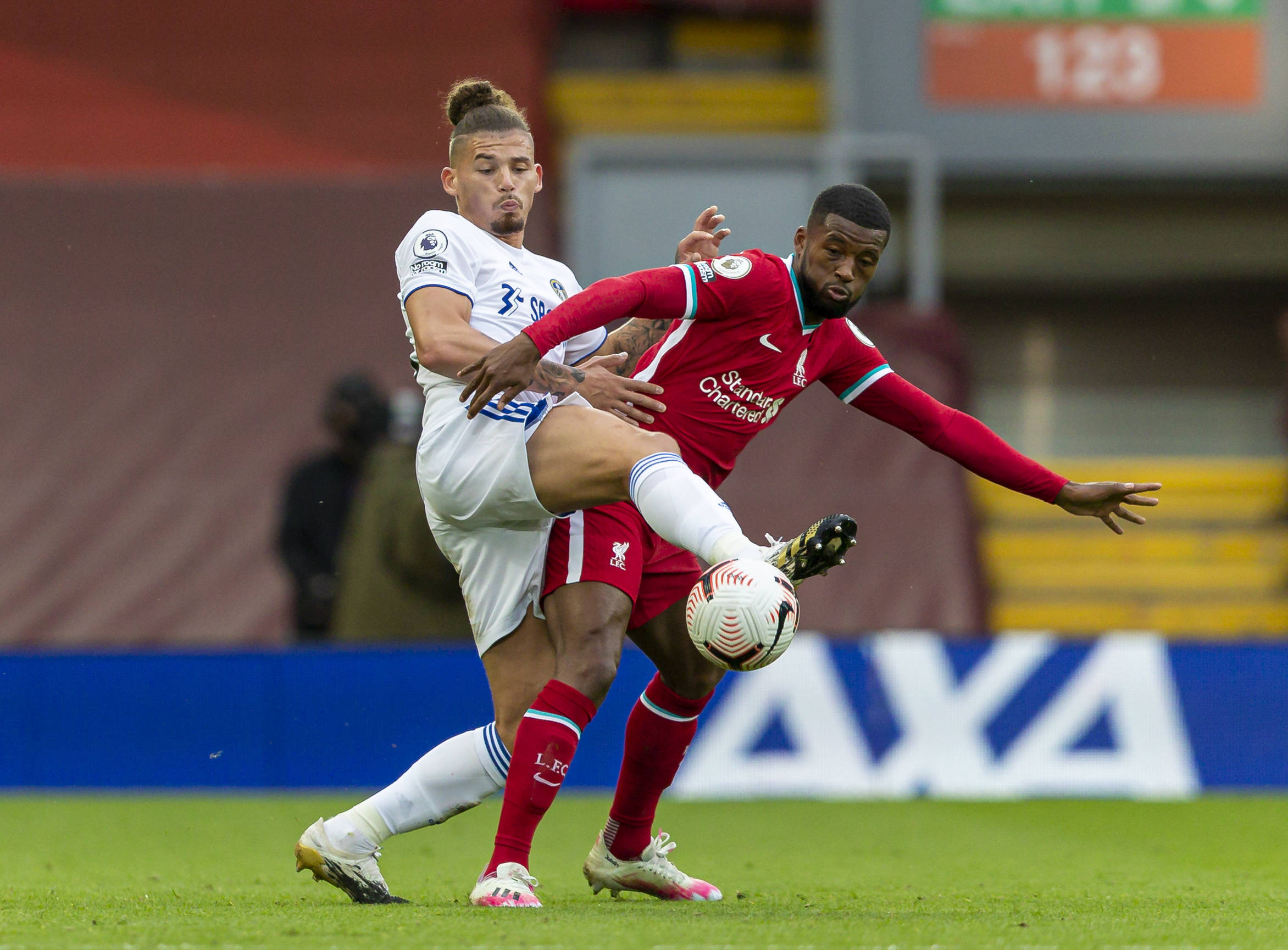 的掌控上有 的掌控上有