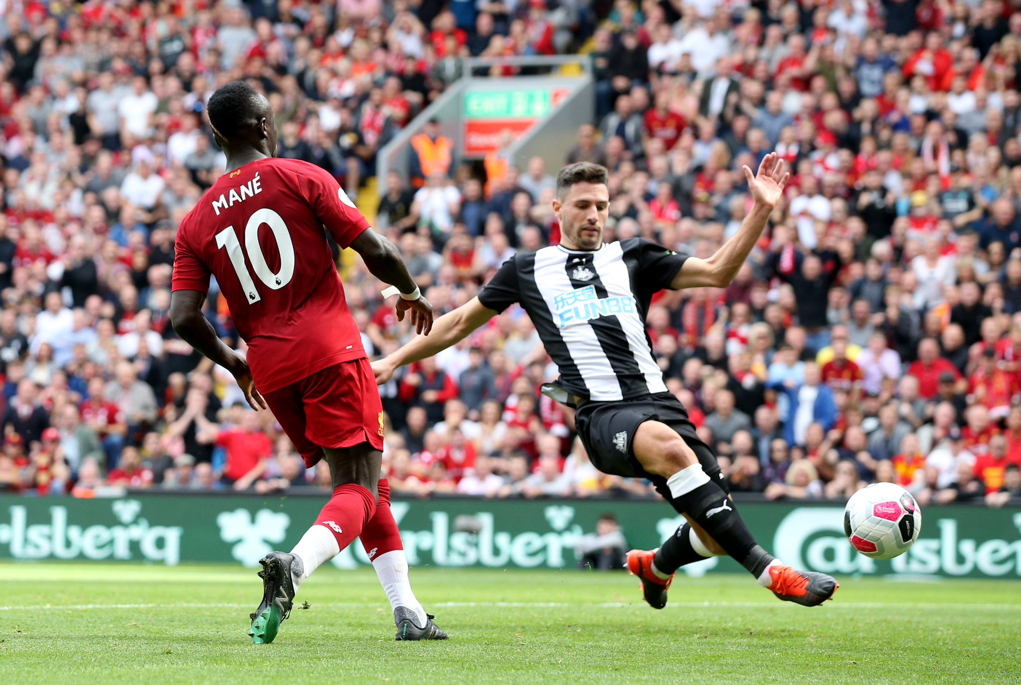 完成助跑 完成助跑